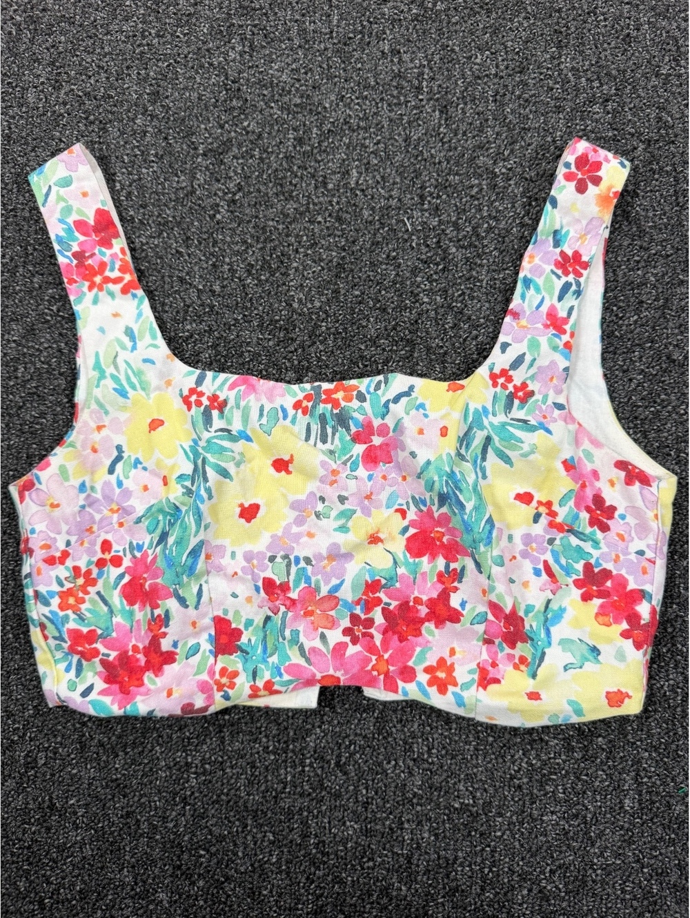 revolve Yllw watercolor floral white sleeveless crop top